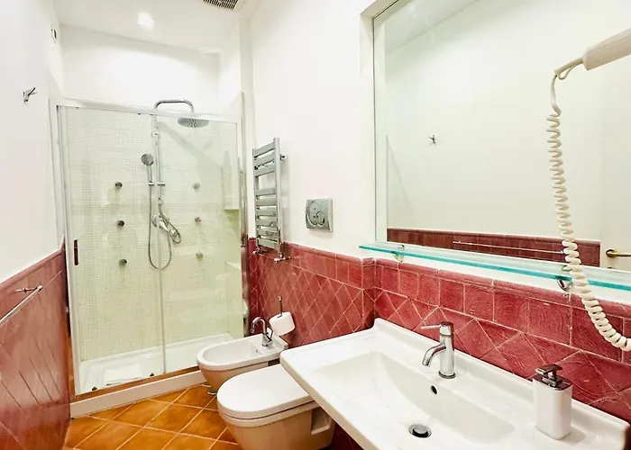 Fori Imperiali Colosseum * רומא