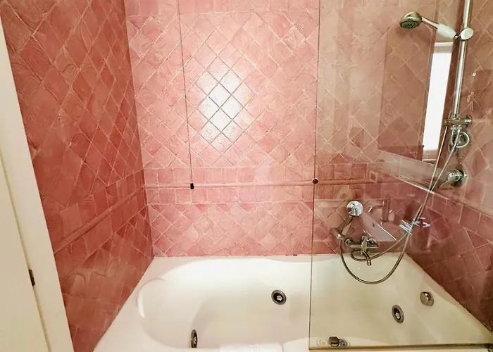 Fori Imperiali Colosseum בית הארחה *