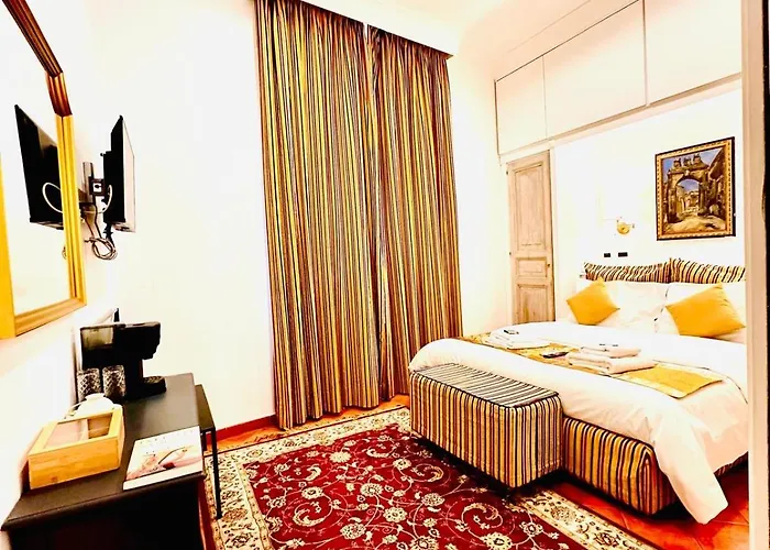 Fori Imperiali Colosseum * רומא