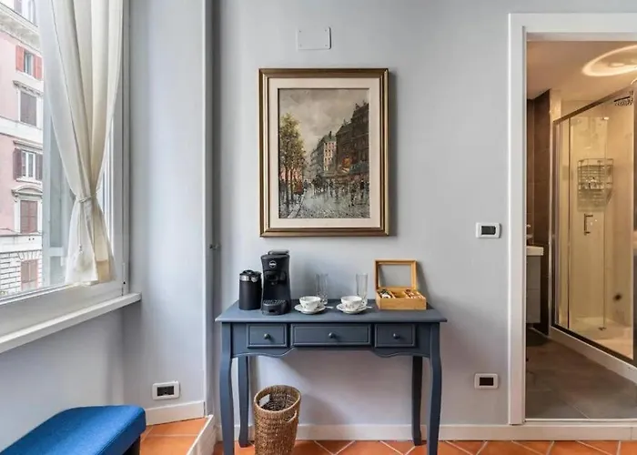 Fori Imperiali Colosseum * רומא